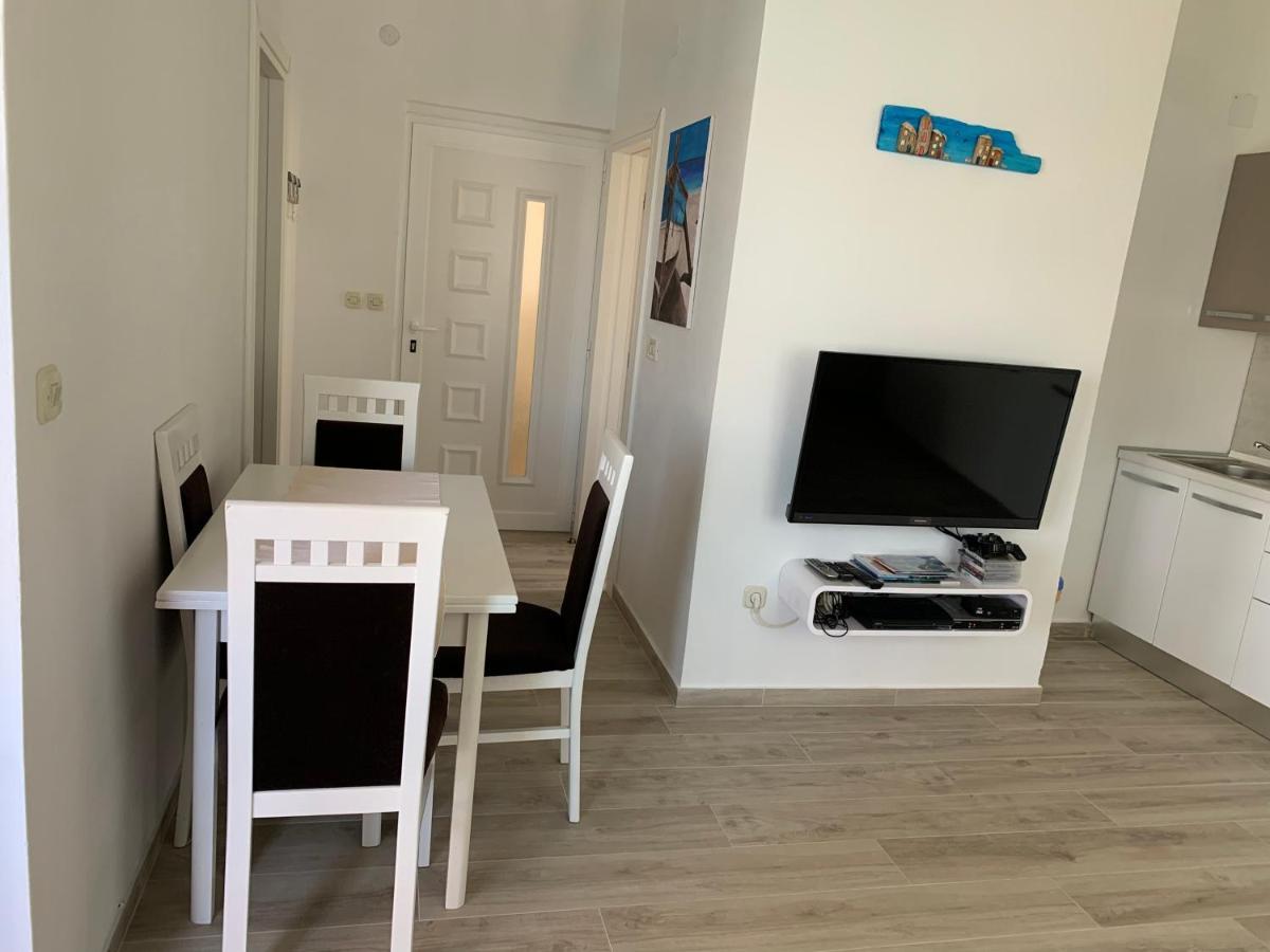 Apartman Demi Miskovici Exterior photo